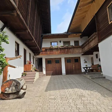 Orterhof Farm stay *