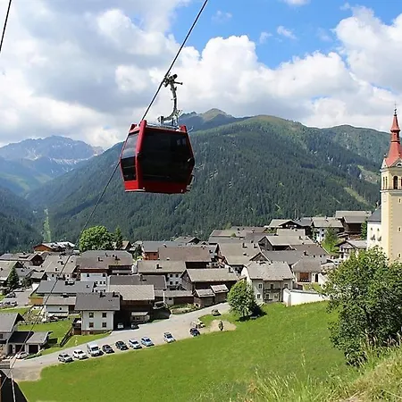 Orterhof Bauernhof *