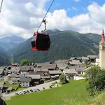 Orterhof Bauernhof *
